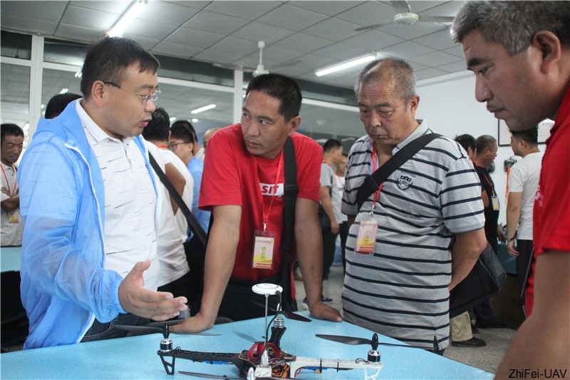 1568012385527055.jpg 河北智飛極農無人機科技|保定ASFC無人機駕駛員培訓考證|打藥撒藥噴藥植保無人機