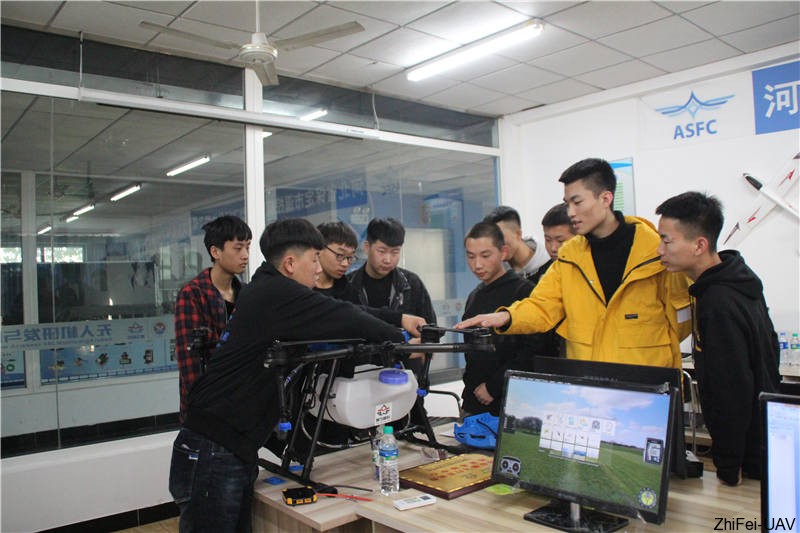 河北智飛極農(nóng)無人機(jī)科技|一鳶科技|行業(yè)定制無人機(jī) 河北智飛極農(nóng)無人機(jī)科技|一鳶科技|行業(yè)定制無人機(jī)