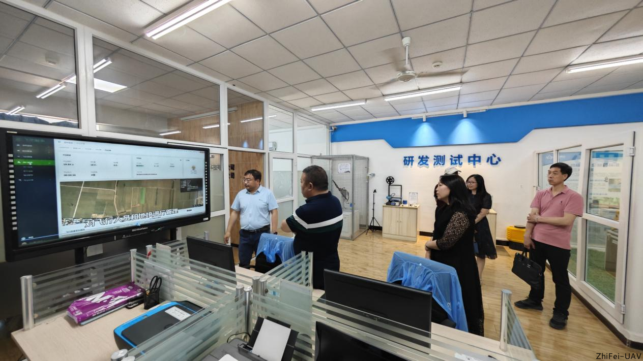 河北智飛極農(nóng)無人機(jī)科技|一鳶科技|行業(yè)定制無人機(jī) 河北智飛極農(nóng)無人機(jī)科技|一鳶科技|行業(yè)定制無人機(jī)